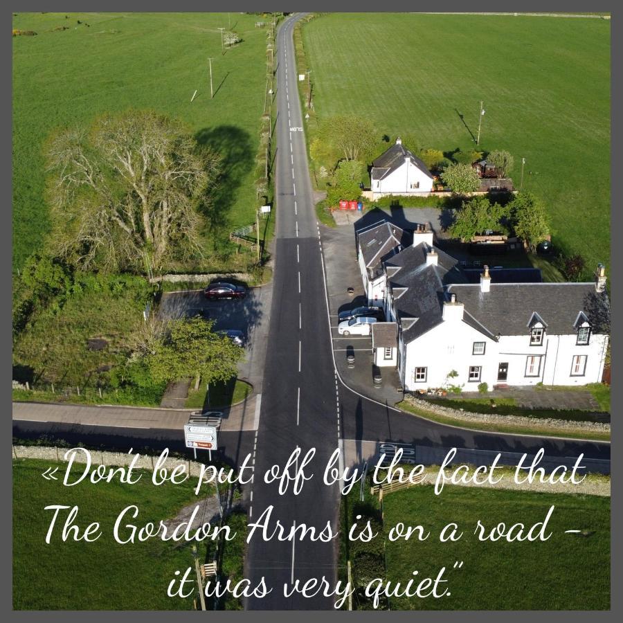 Yarrow The Gordon Arms Restaurant With Rooms מראה חיצוני תמונה