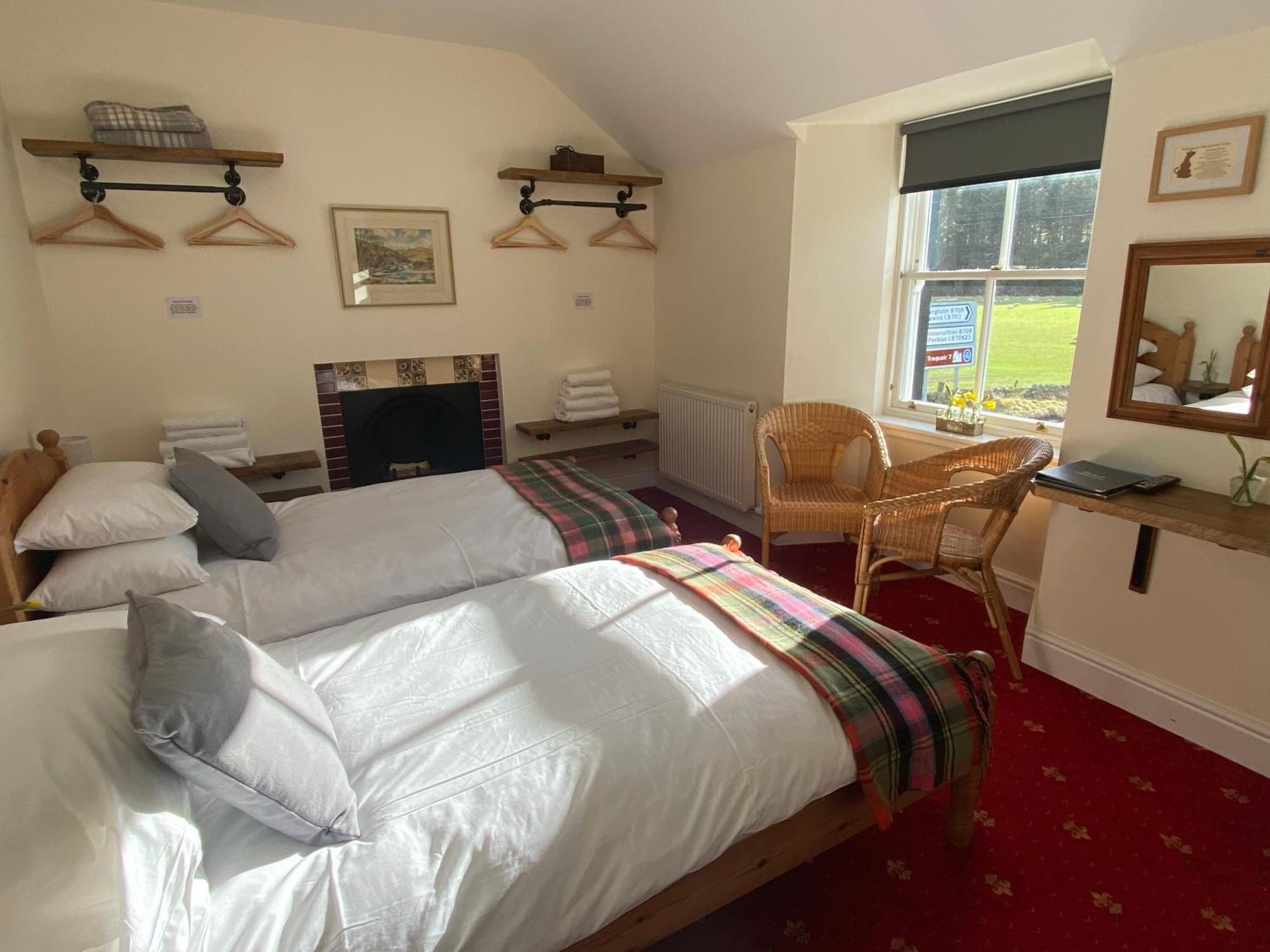 Yarrow The Gordon Arms Restaurant With Rooms מראה חיצוני תמונה